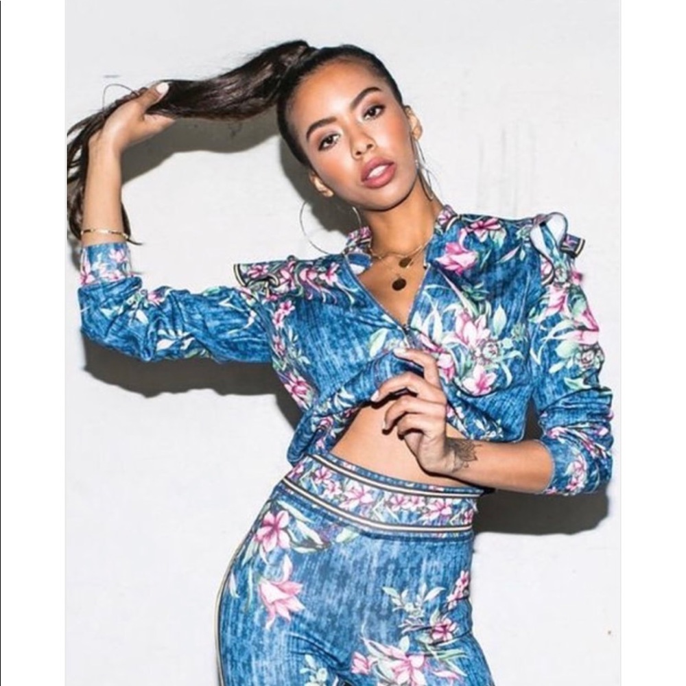 Blue Floral 2 Piece Set